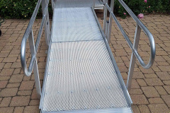 Straight-Ramp-with-Expanded-Decking