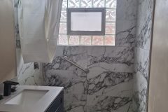 Accessible-Bathroom-and-Shower-Oak-Lawn-IL-001-scaled