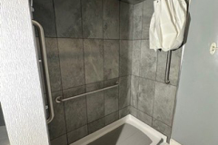 Accessible-Bathrooms-Shower-Springfield-IL-001