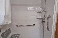 Accessible-Shower-Chicago-IL-01-scaled
