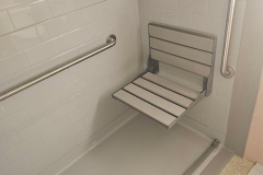 Freeport-IL-Bathroom-Shower-000