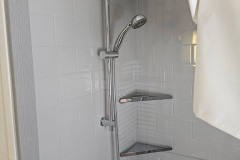 Freeport-IL-Bathroom-Shower-002