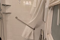 Savnna-IL-Accessible-Bathrooms-002