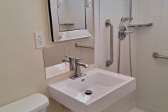 South-Holland-IL-Bathroom-002-scaled
