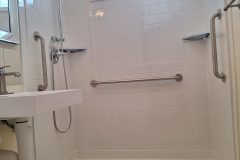 South-Holland-IL-Bathroom-004-scaled