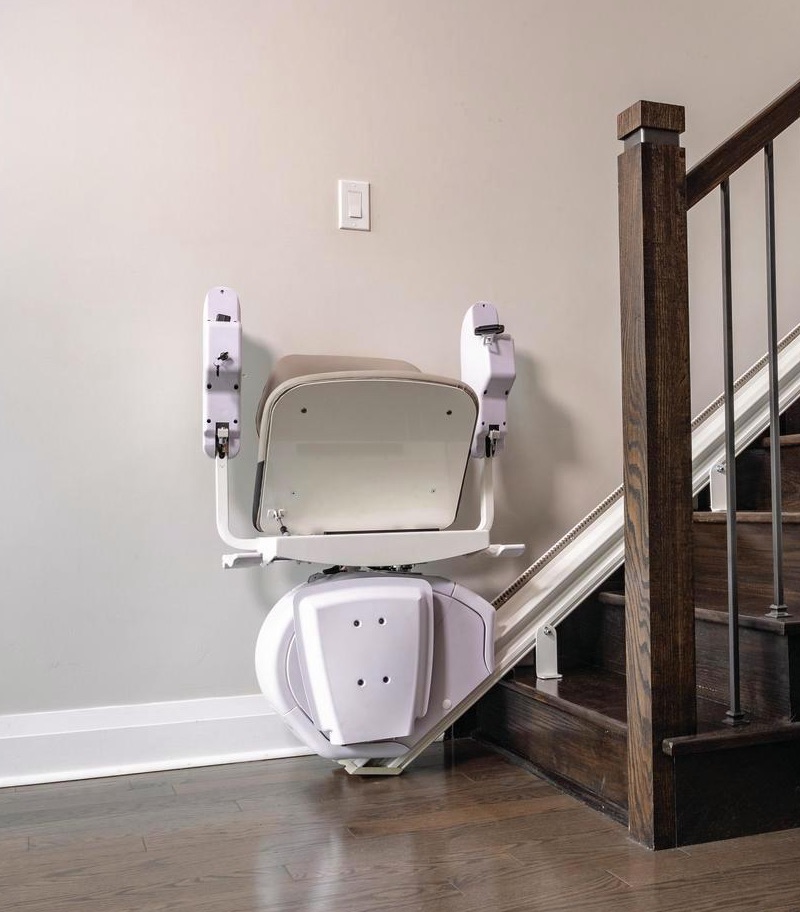 Savaria K2 Plus stairlift folded photo shoot in a home